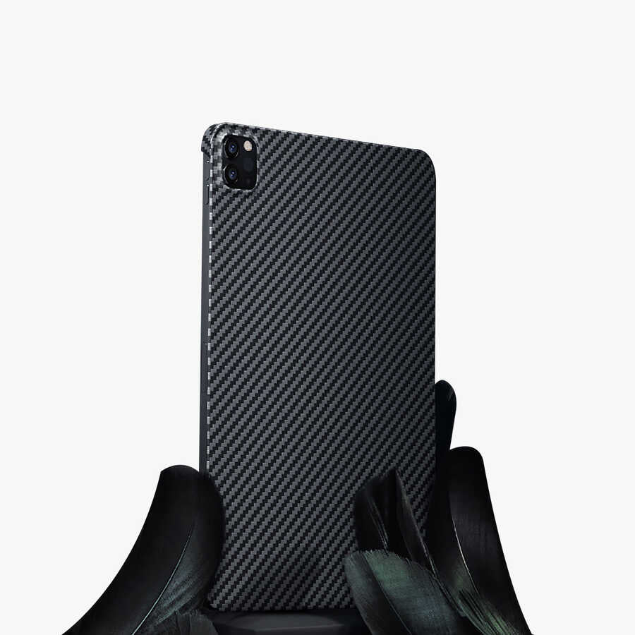Apple iPad Pro 11 2021 (3.Nesil) Kılıf Benks Essential Kevlar Karbon Fiber Kapak Siyah