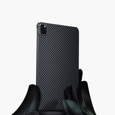Apple iPad Pro 11 2022 M2 Kılıf Benks Essential Kevlar Karbon Fiber Kapak Siyah
