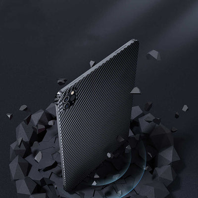 Apple iPad Pro 11 2022 M2 Kılıf Benks Essential Kevlar Karbon Fiber Kapak Siyah