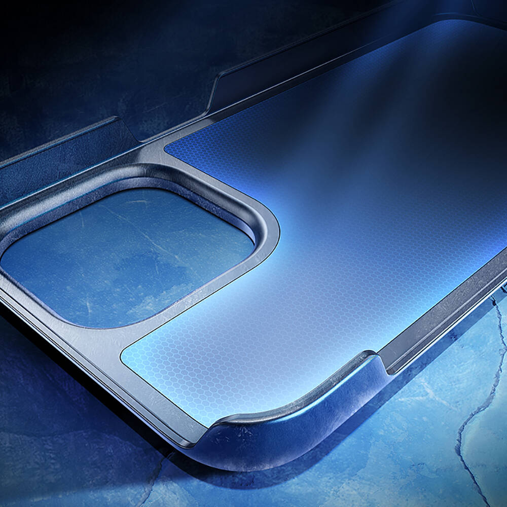 iPhone 12 Pro Kılıf M-safe Şarj Özellikli Soğutucu Benks Biliz Kılıf