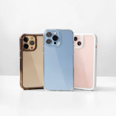 Apple iPhone 13 Kılıf Ultra İnce Şok Önleyicili Lisanslı Switcheasy Aero Plus Kapak Beyaz