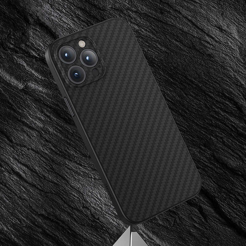 iPhone 13 Pro Max Kılıf Karbon Fiber Benks Hybrid Kevlar Kılıf