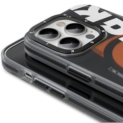 Apple iPhone 13 Pro Max Kılıf Magsafe Şarj Özellikli Youngkit Binfen Serisi Yazı Temalı Kapak Pembe