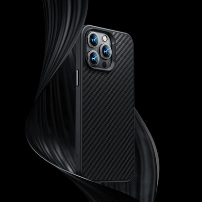 iPhone 14 Plus Kılıf Karbon Fiber M-safe Şarj Özellikli Benks Hybrid ArmorPro 1500D Kevlar Kılıf