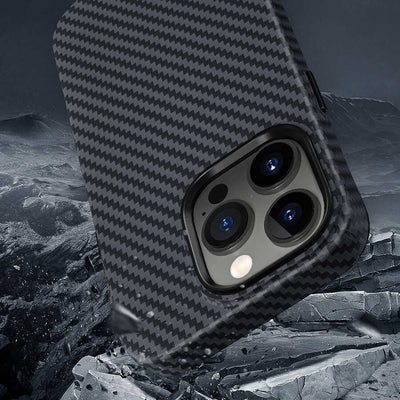 Apple iPhone 14 Plus Kılıf Wiwu Karbon Fiber Görünümlü Magsafe Wireless Şarj Özellikli Kabon Kapak Mavi