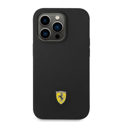 Apple iPhone 14 Pro Kılıf Ferrari Magsafe Şarj Özellikli Silikon Metal Logo Dizayn Kapak Kırmızı