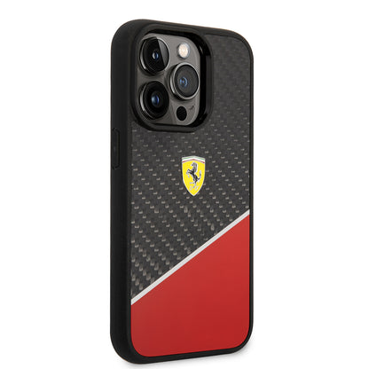 iPhone 14 Pro Kılıf Ferrari Orjinal Lisanlı Klasik Metal Logolu Karbon Şerit Desenli Kılıf