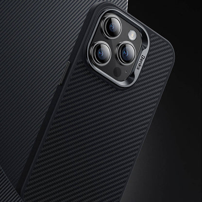 iPhone 14 Pro Kılıf Karbon Fiber M-safe Şarj Özellikli Benks Hybrid ArmorPro 600D Kevlar Kılıf