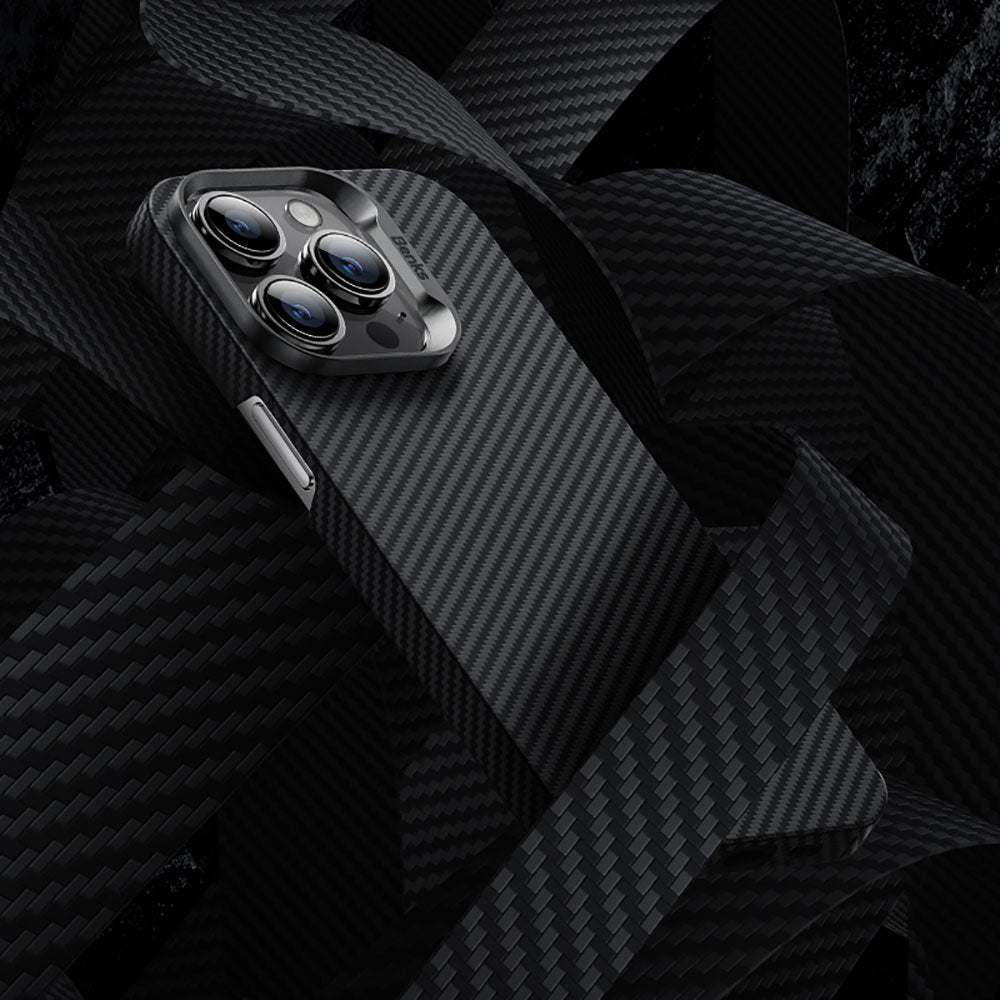 iPhone 14 Pro Kılıf M-safe Özellikli Karbon Fiber Benks 600D Essential Kevlar Kılıf