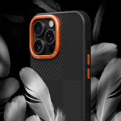 iPhone 14 Pro Kılıf M-safe Şarj Özellikli Karbon Fiber Görünümlü Zore Kamp Kılıf