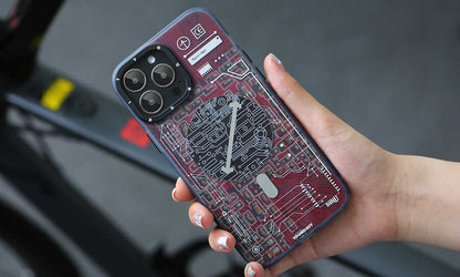 iPhone 14 Pro Kılıf M-safe Şarj Özellikli YoungKit Technology Serisi Kılıf