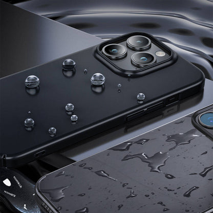 iPhone 14 Pro Max Kılıf Benks Ultra İnce PC Kılıf
