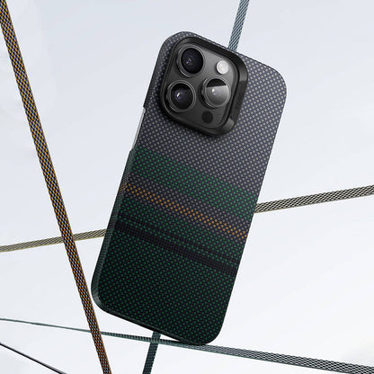 iPhone 14 Pro Max Kılıf M-safe Şarj Özellikli Karbon Fiber Tasarımlı Benks Aurora ArmorAir Kevlar Kılıf