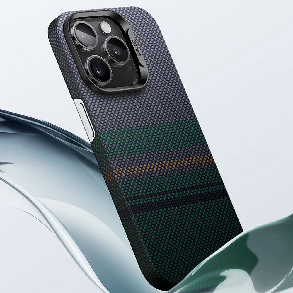 Apple iPhone 14 Pro Max Kılıf Magsafe Şarj Özellikli Karbon Fiber Tasarımlı Benks Aurora ArmorAir Kevlar Kapak Siyah