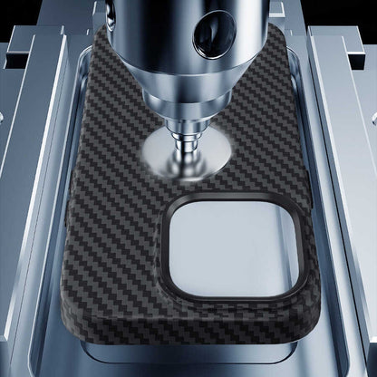iPhone 14 Pro Max Kılıf Wiwu Karbon Fiber Görünümlü M-safe Wireless Şarj Özellikli Kabon Kılıf