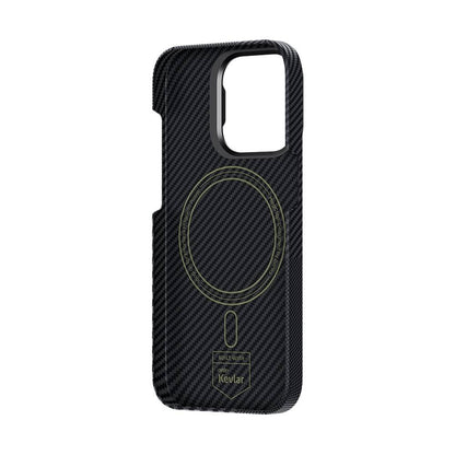 iPhone 15 M-safe Şarj Özellikli Karbon Fiber Benks Montage ArmorAir Kevlar Kılıf