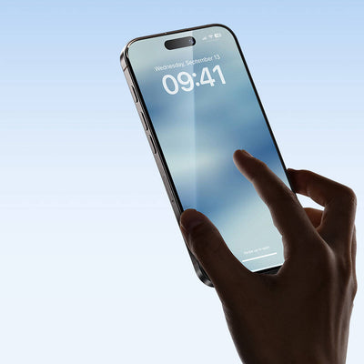 Apple iPhone 15 Plus Benks Ultra Shield 0.4mm Ekran Koruyucu + Kolay Uygulama Aparatlı Siyah