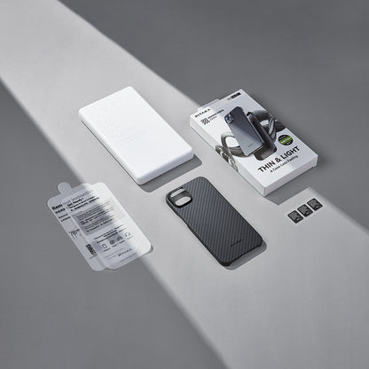 iPhone 15 Plus Kılıf M-safe Şarj Özellikli 1500D Aramid Fiber Pitaka Ultra-Slim Classic Serisi Black-Grey Twill Kılıf