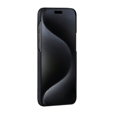 Apple iPhone 15 Plus Kılıf Magsafe Şarj Özellikli 600D Aramid Fiber Pitaka Tactile Woven Orchestra Serisi Rhapsody Kapak Siyah