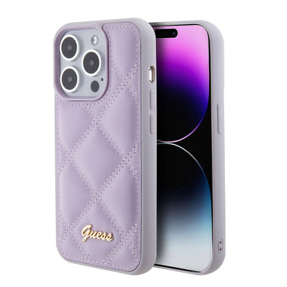 iPhone 15 Pro Kılıf Guess Orjinal Lisanslı PU Deri Metal Yazı Logolu Kapitone Kılıf