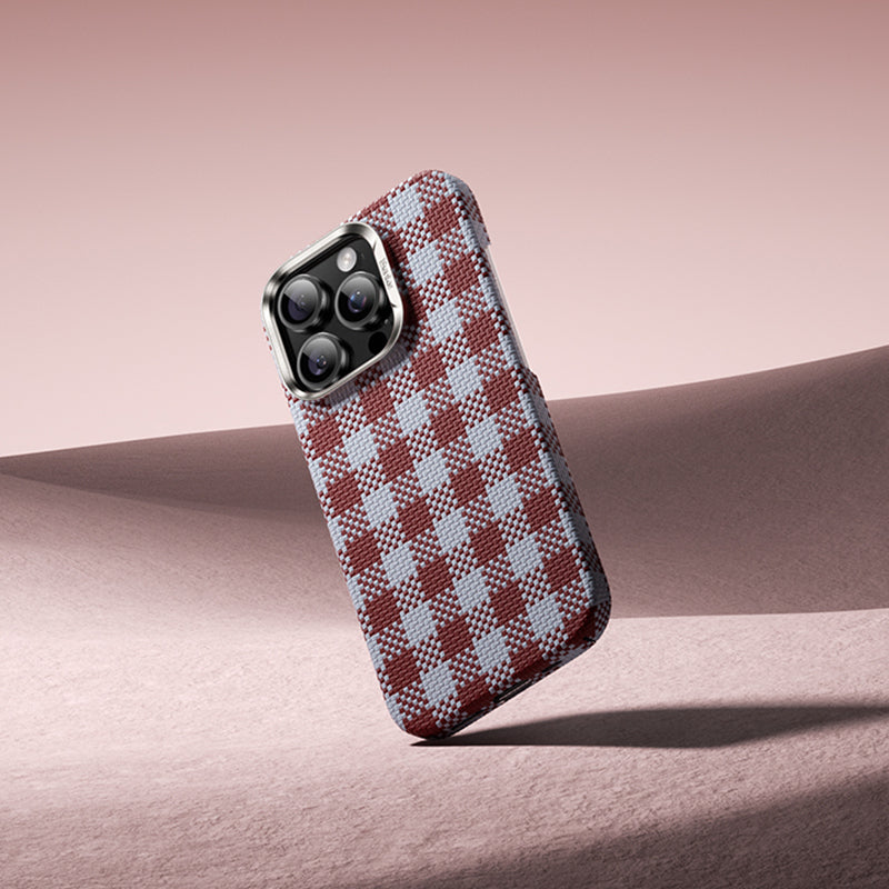 iPhone 15 Pro Kılıf M-safe Şarj Özellikli Ekose Tasarımlı Benks ArmorVichy Kevlar Kılıf