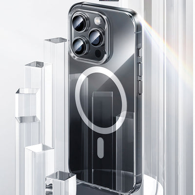 Apple iPhone 15 Pro Kılıf Magsafe Şarj Özellikli Benks Crystal Serisi Şeffaf Kapak Renksiz