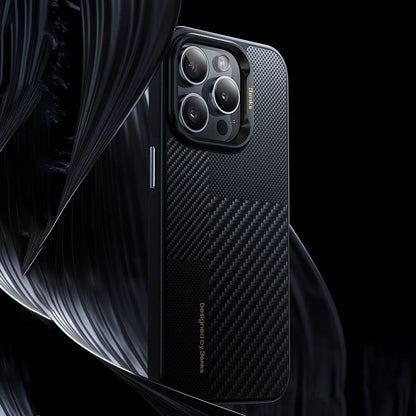 iPhone 15 Pro Kılıf M-safe Şarj Özellikli Karbon Fiber Benks Montage Hybrid ArmorPro Kevlar Kılıf