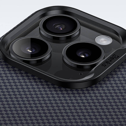 iPhone 15 Pro Kılıf M-safe Şarj Özellikli Karbon Fiber Tasarımlı Benks Aurora ArmorPro Kevlar Kılıf