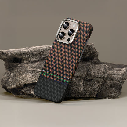 iPhone 15 Pro Kılıf M-safe Şarj Özellikli Karbon Fiber Tasarımlı Benks Prestige ArmorAir Kevlar Kılıf