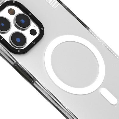 Apple iPhone 15 Pro Kılıf Magsafe Şarj Özellikli YoungKit Crystal Color Serisi Kapak Beyaz
