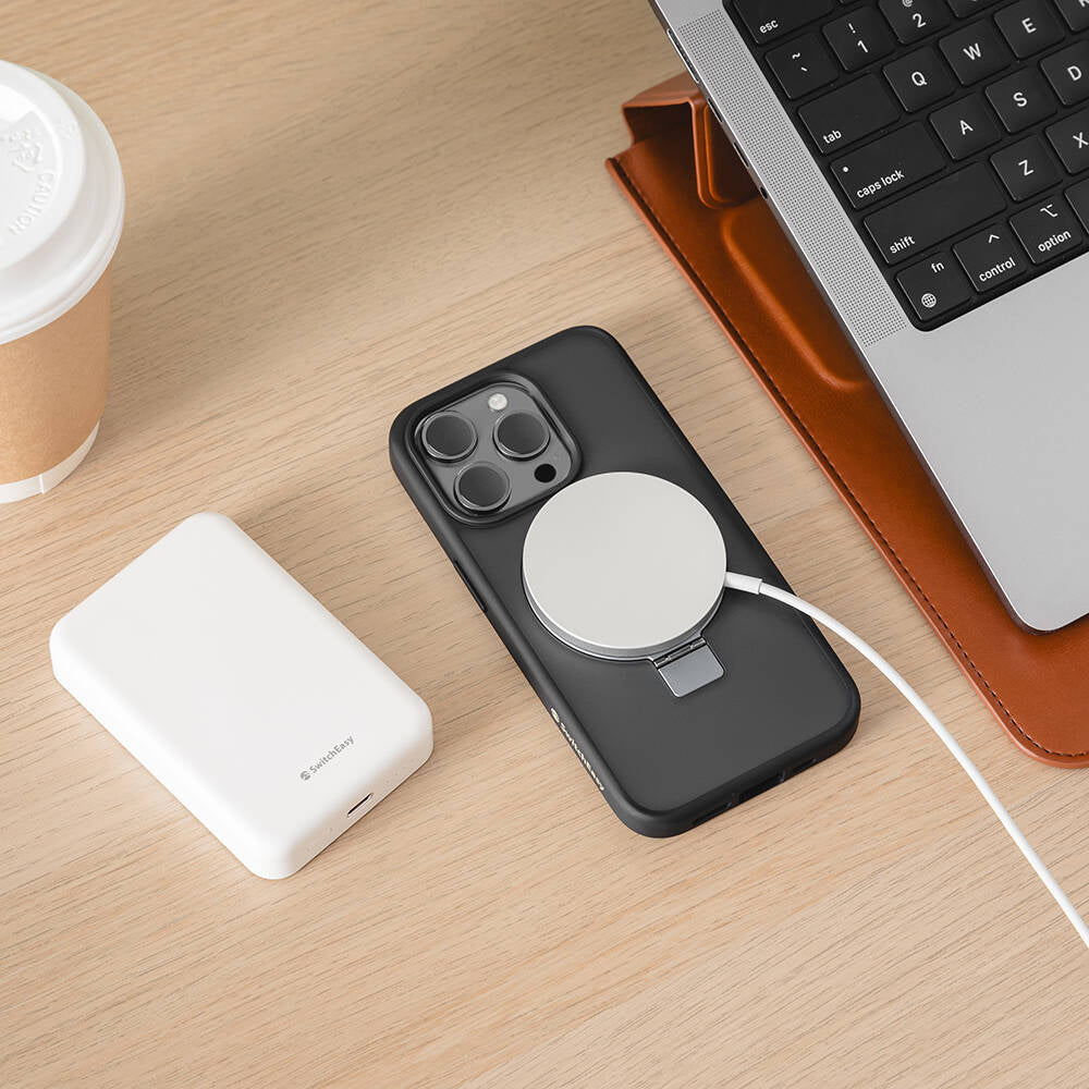 Apple iPhone 15 Pro Kılıf Magsafe Şarj Özellikli Yüzük Standlı Lisanslı Switcheasy Magstand-M Kapak Renksiz