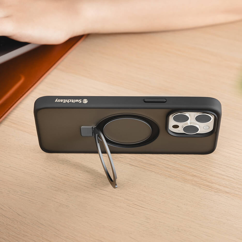 Apple iPhone 15 Pro Kılıf Magsafe Şarj Özellikli Yüzük Standlı Lisanslı Switcheasy Magstand-M Kapak Renksiz