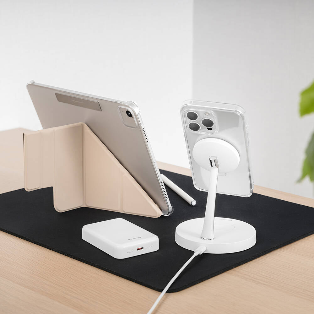 Apple iPhone 15 Pro Kılıf Magsafe Şarj Özellikli Yüzük Standlı Lisanslı Switcheasy Magstand-M Kapak Renksiz