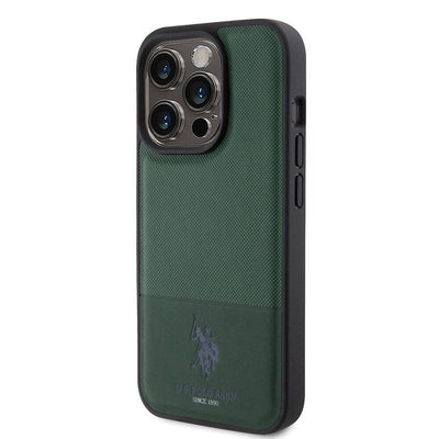 Apple iPhone 15 Pro Kılıf U.S. Polo Assn. Orjinal Lisanslı Suni Deri Arka Yüzey Baskı Logolu Örgü Desenli Kapak Kırmızı