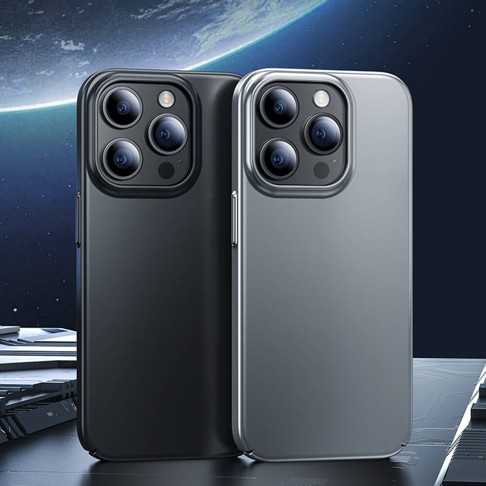 Apple iPhone 15 Pro Max Kılıf Benks Ultra İnce PC Kapak Gri