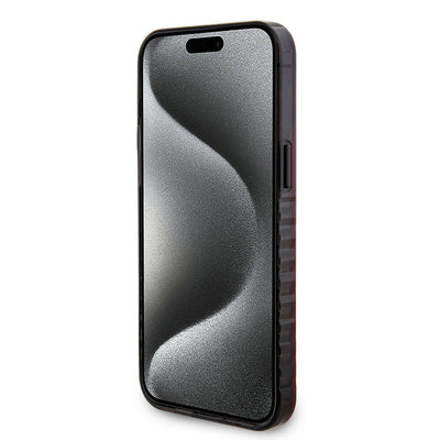 Apple iPhone 15 Pro Max Kılıf Ferrari Orjinal Lisanslı Magsafe Şarj Özellikli Tırtıklı Kenar Tasarımlı Ortalanmış Logo Kapak Renksiz