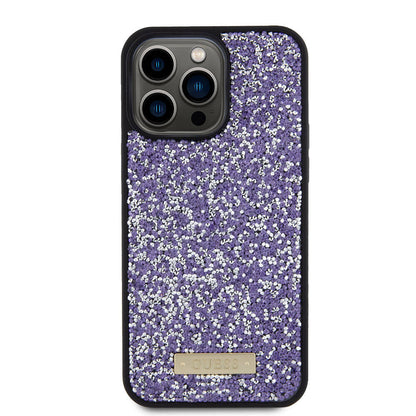 iPhone 15 Pro Max Kılıf Guess Orjinal Lisanslı Taşlı Arka Yüzey Metal Yazı Logolu Kılıf