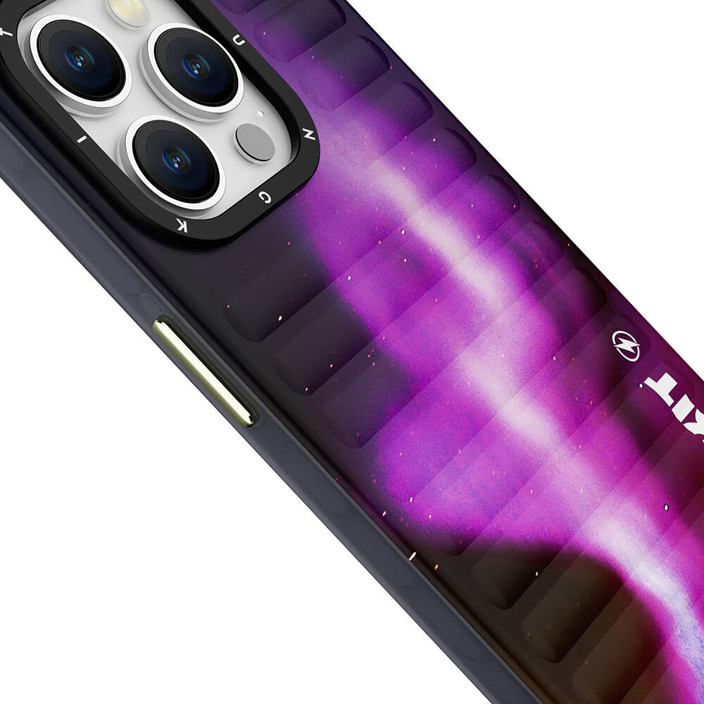 Apple iPhone 15 Pro Max Kılıf Kuzey Işıkları Desenli Youngkit Aurora Serisi Kapak Mor