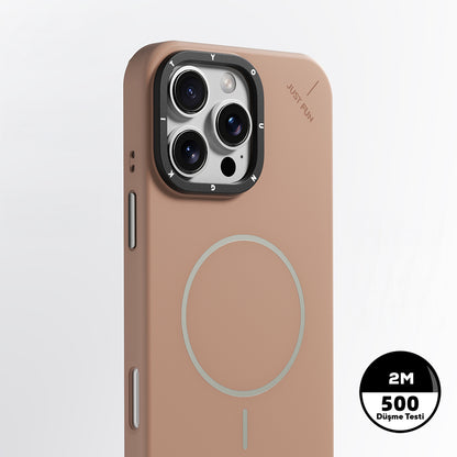 iPhone 15 Pro Max Kılıf M-safe Şarj Özellikli Youngkit Dynamag Serisi Kılıf