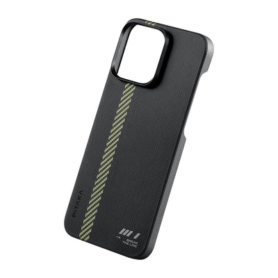 Apple iPhone 15 Pro Max Kılıf Magsafe Şarj Özellikli Aramid Fiber Pitaka Tactile Woven Break The Line Kapak Siyah