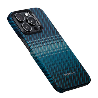 Apple iPhone 15 Pro Max Kılıf Magsafe Şarj Özellikli Aramid Fiber Pitaka Tactile Woven Sunset-Moonrise Serisi Moonrise Kapak Mavi