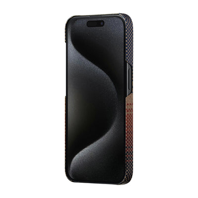 Apple iPhone 15 Pro Max Kılıf Magsafe Şarj Özellikli Aramid Fiber Pitaka Tactile Woven Sunset-Moonrise Serisi Sunset Kapak Kahverengi