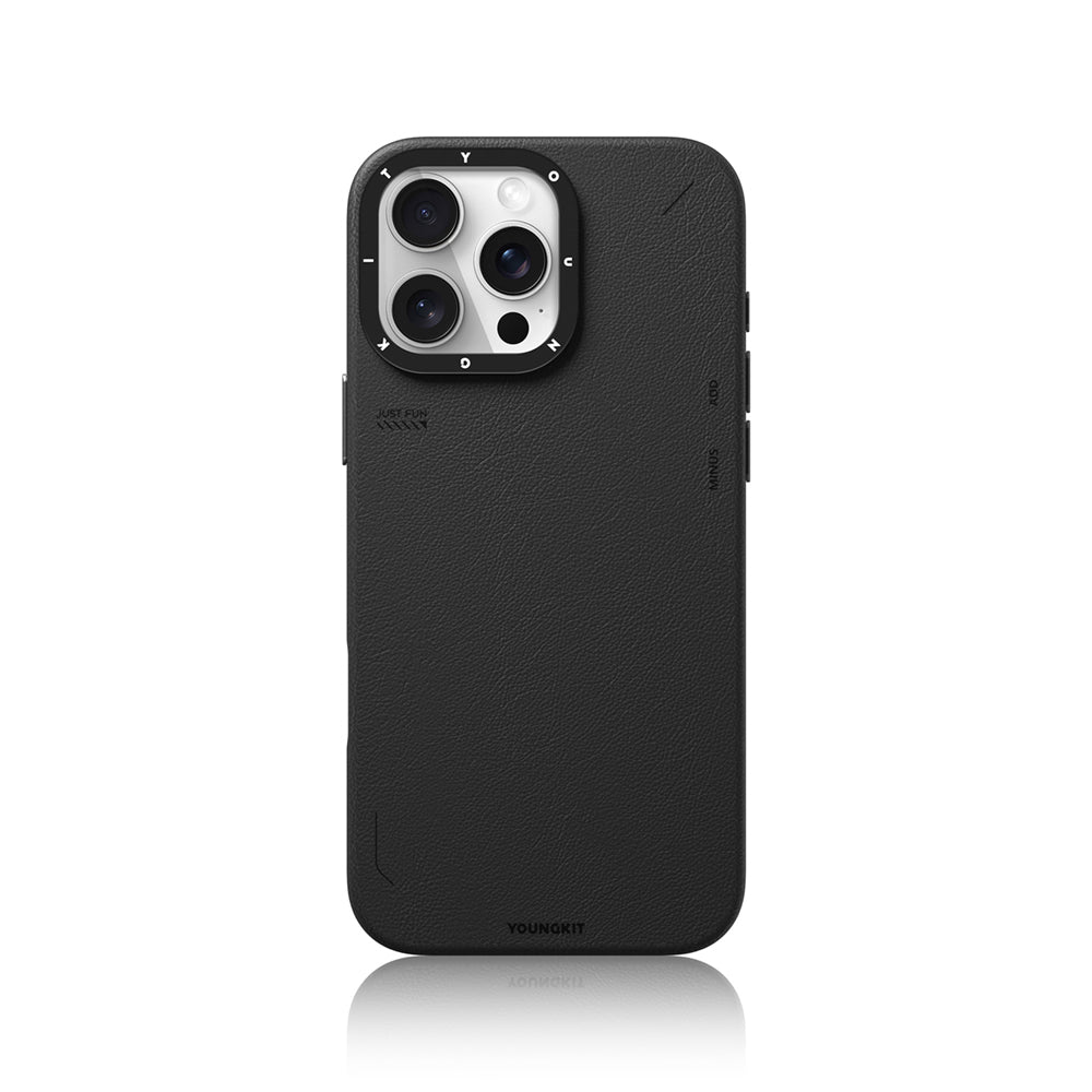 Apple iPhone 15 Pro Max Kılıf Magsafe Şarj Özellikli Basit Mat Deri Desenli Youngkit Tech Fashion Serisi Kapak Kahverengi