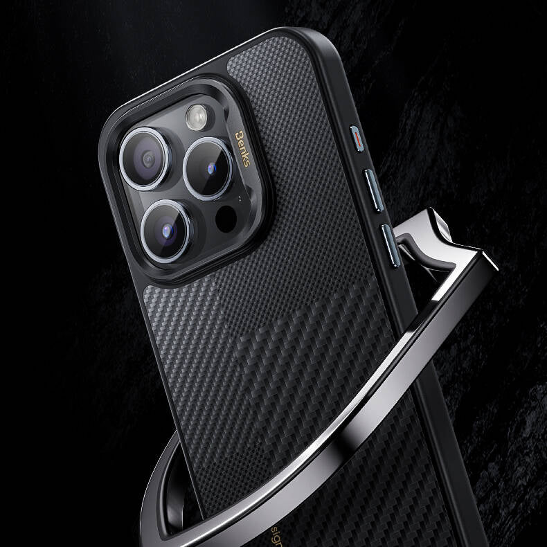 iPhone 15 Pro Max Kılıf M-safe Şarj Özellikli Karbon Fiber Benks Montage Hybrid ArmorPro Kevlar Kılıf