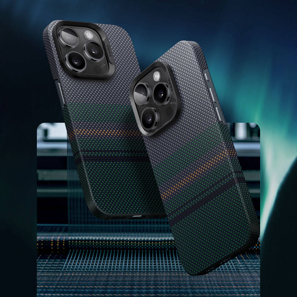 Apple iPhone 15 Pro Max Kılıf Magsafe Şarj Özellikli Karbon Fiber Tasarımlı Benks Aurora ArmorAir Kevlar Kapak Siyah