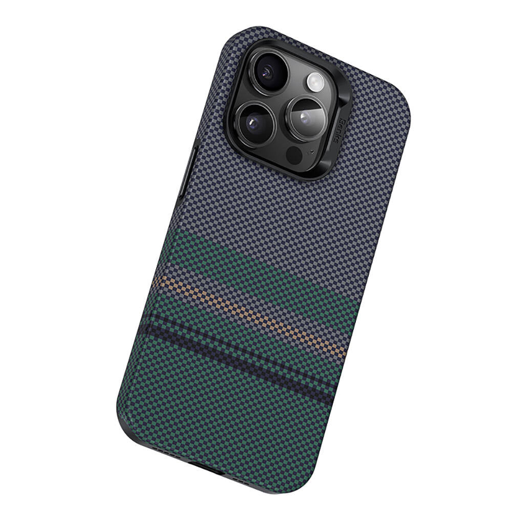 Apple iPhone 15 Pro Max Kılıf Magsafe Şarj Özellikli Karbon Fiber Tasarımlı Benks Aurora ArmorPro Kevlar Kapak Siyah