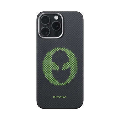 Apple iPhone 15 Pro Max Kılıf  Magsafe Şarj Özellikli Lumintex Teknolojili Fosforlu Aramid Fiber Pitaka Tactile Woven Aries Serisi Kapak Siyah