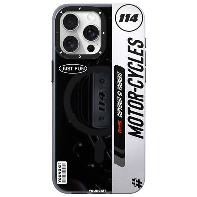 Apple iPhone 15 Pro Max Kılıf Magsafe Şarj Özellikli Youngkit Motorcycle Legend Serisi Kapak Siyah
