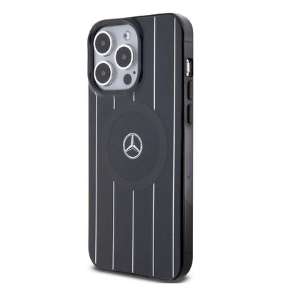 Apple iPhone 15 Pro Max Kılıf Mercedes Benz Orjinal Lisanslı Magsafe Şarj Özellikli Çift Katmanlı Paralel Çizgi Desenli Kapak Beyaz