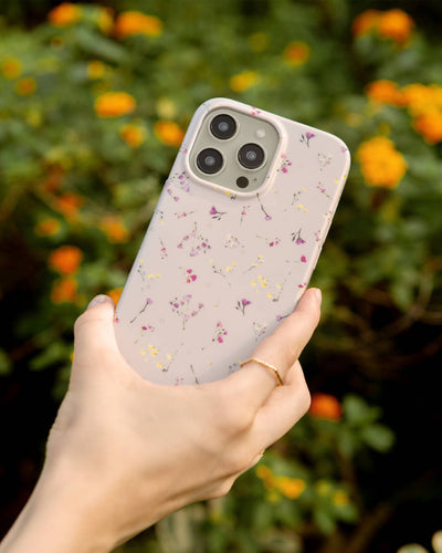 Apple iPhone 15 Pro Max Kılıf Mini Çayır Çiçekleri Desenli Coehl Prairie Kapak Lacivert